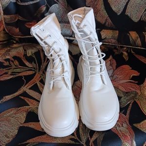Women Light Weight White Boots